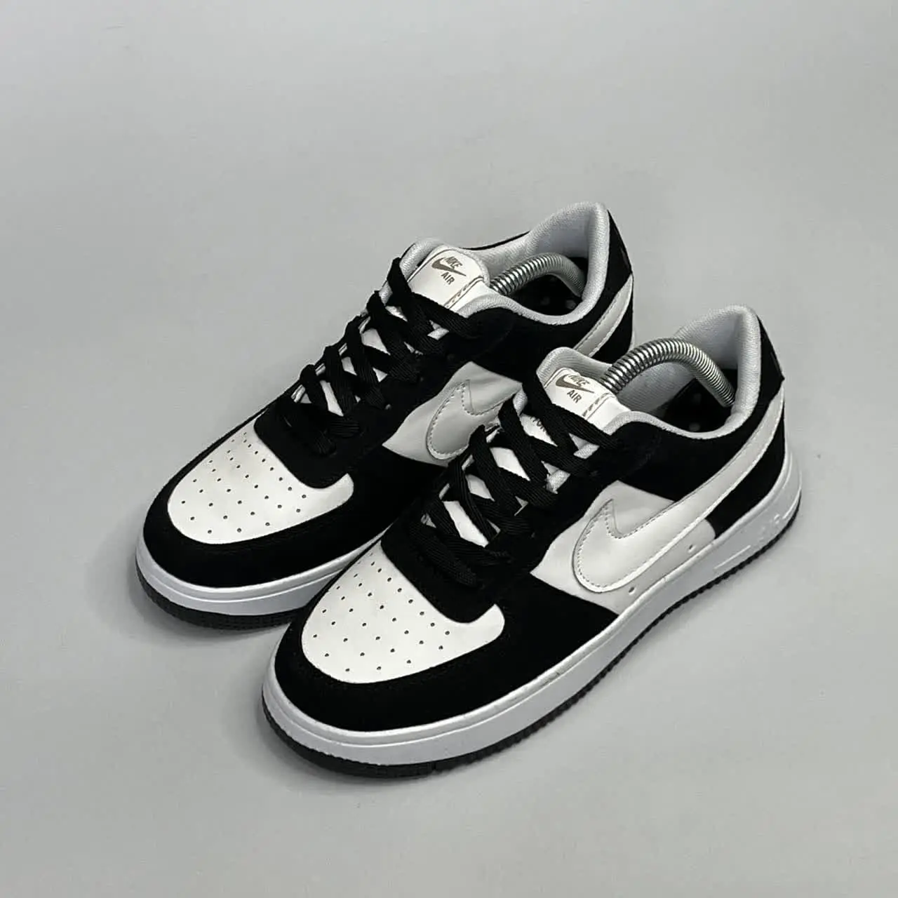 خرید کتانی مردانه نایک ایرفورس مشکی سفید